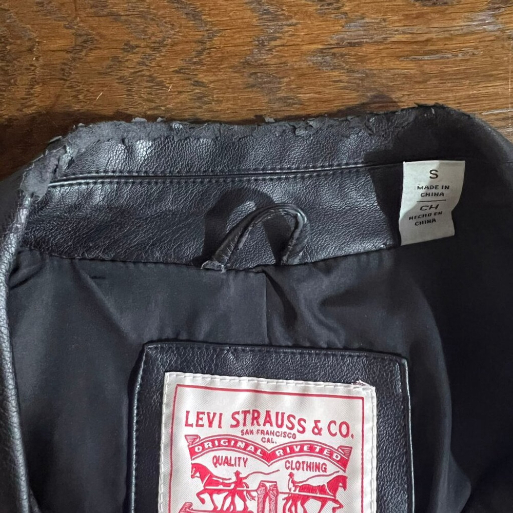 Levi's Women's Belted Faux Leather Moto Jacket Black Size S - Picture 10 of 10